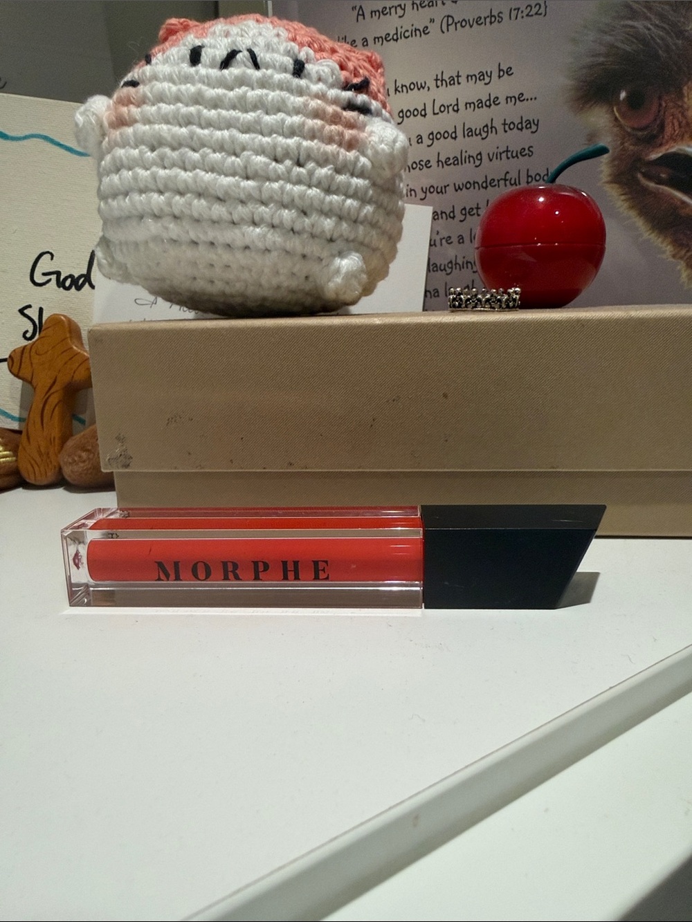 MORPHE Vibrant Red
